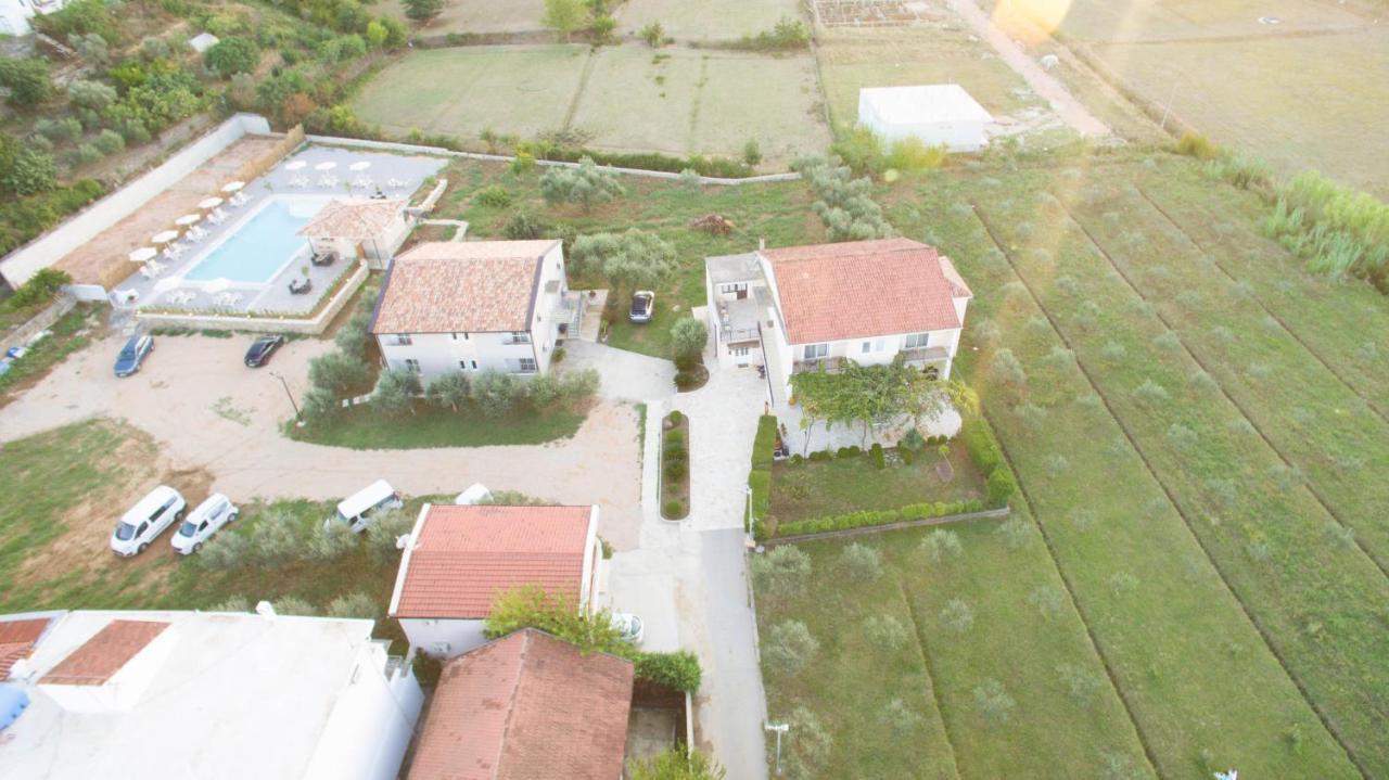 ホテル La Hacienda ウルツィニ エクステリア 写真
